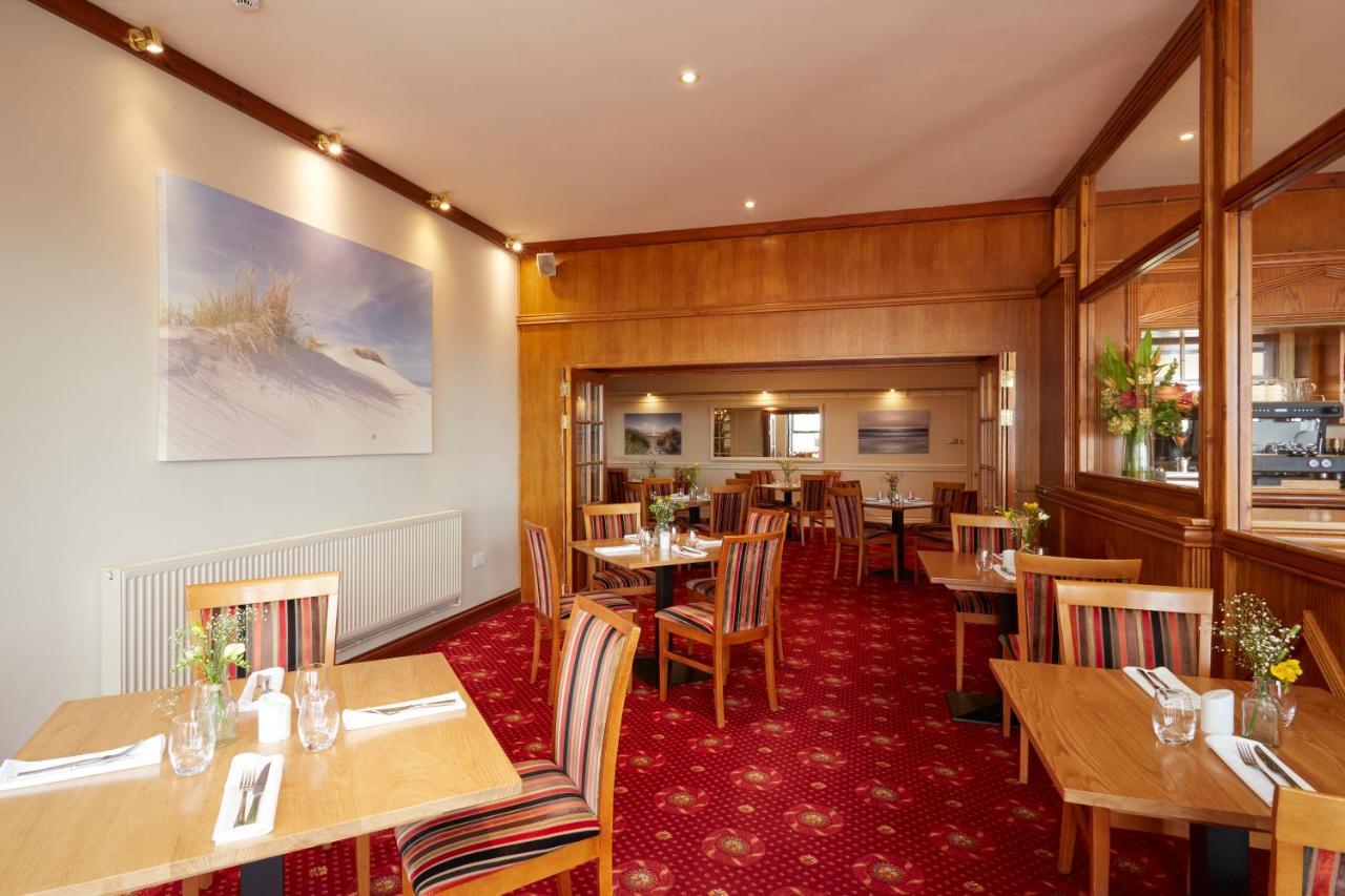 Old Hunstanton Le Strange Arms Hotel Екстериор снимка