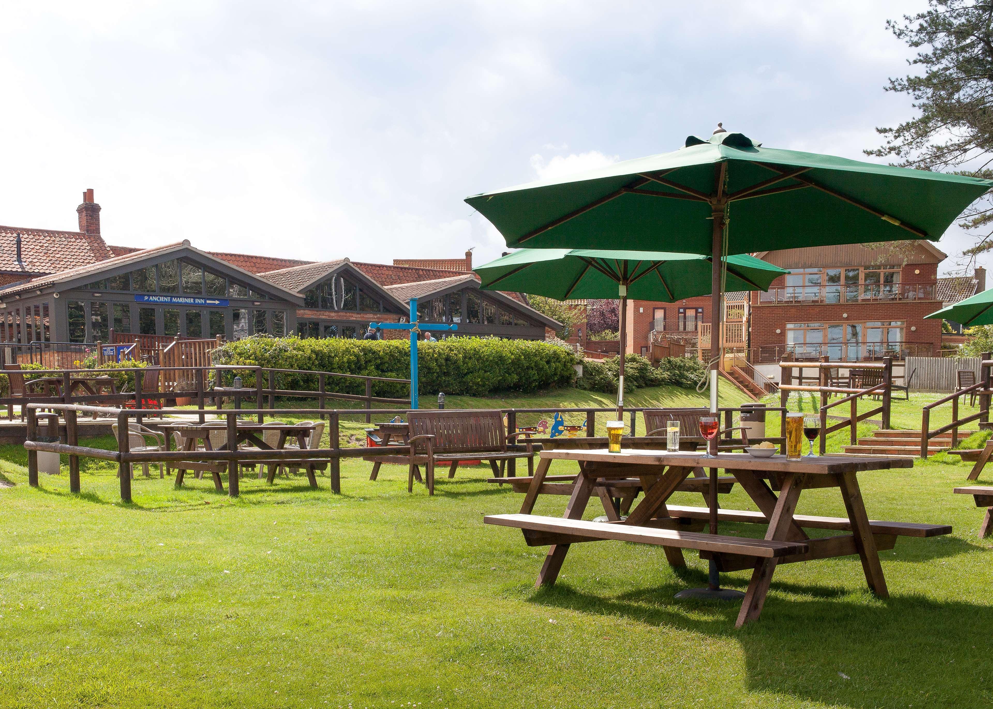 Old Hunstanton Le Strange Arms Hotel Екстериор снимка